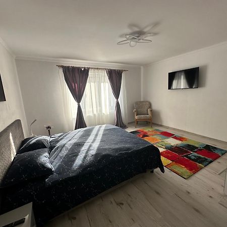 Casa Grande Apartment ฟาการาช ภายนอก รูปภาพ
